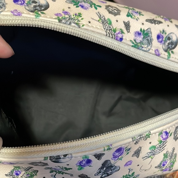 Floral Skull Anatomy Makeup Bag - Picture 4 of 5